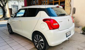 
									Suzuki SWIFT 2019 completo								