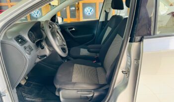 
									volkswagen Vento Comfortline 2018 completo								